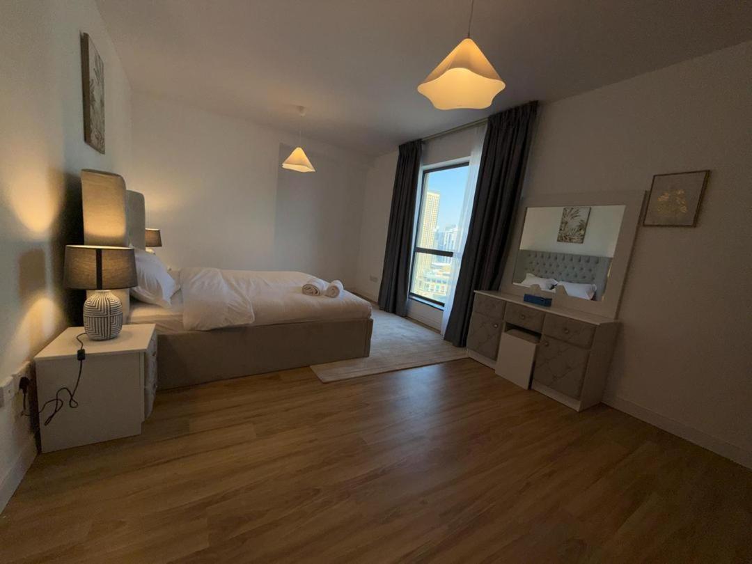 Apartment 2br In Jbr, The Walk Dubai