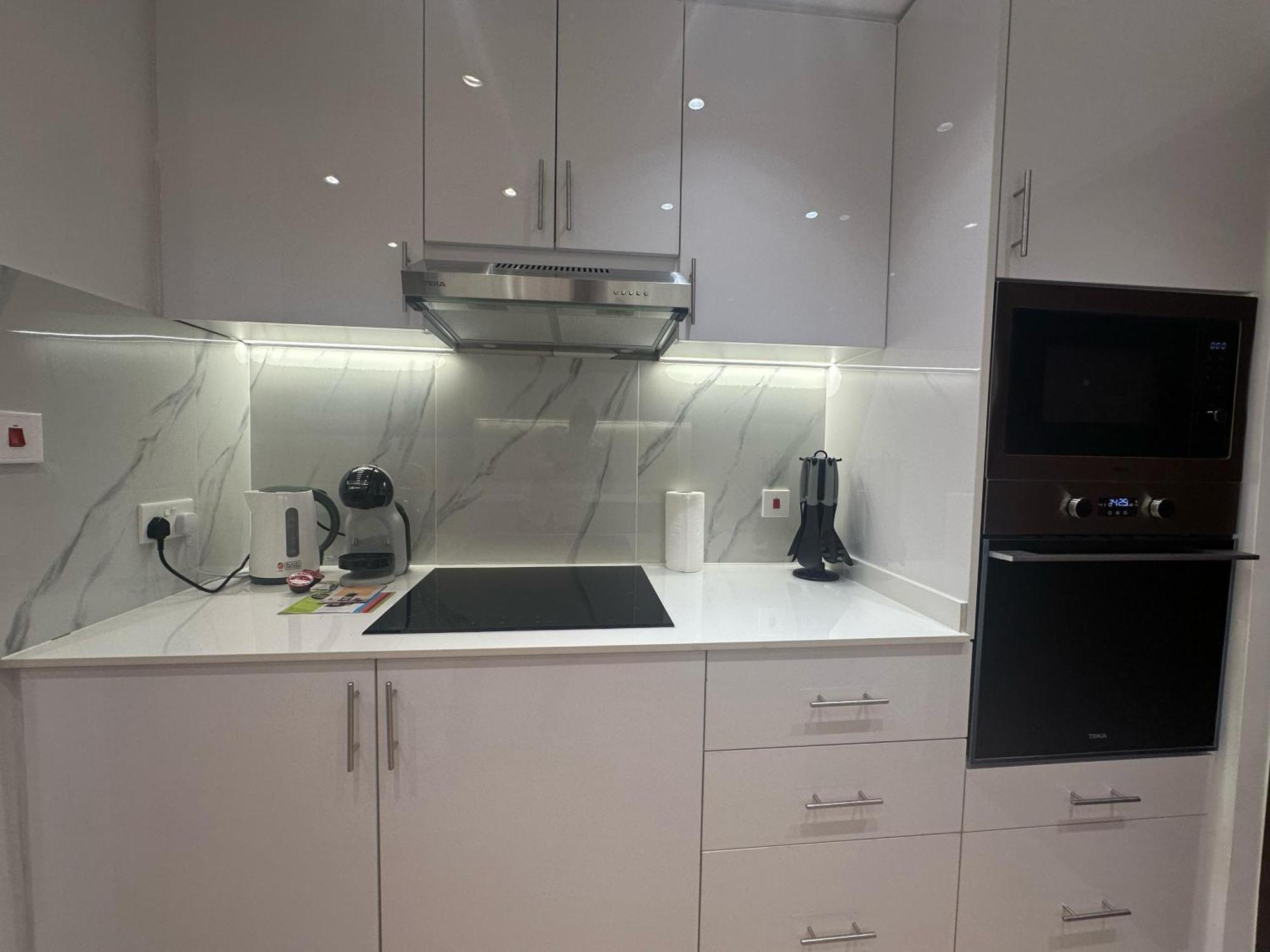 2br In Jbr, The Walk Apartment *
